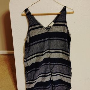 Sleeveless dress